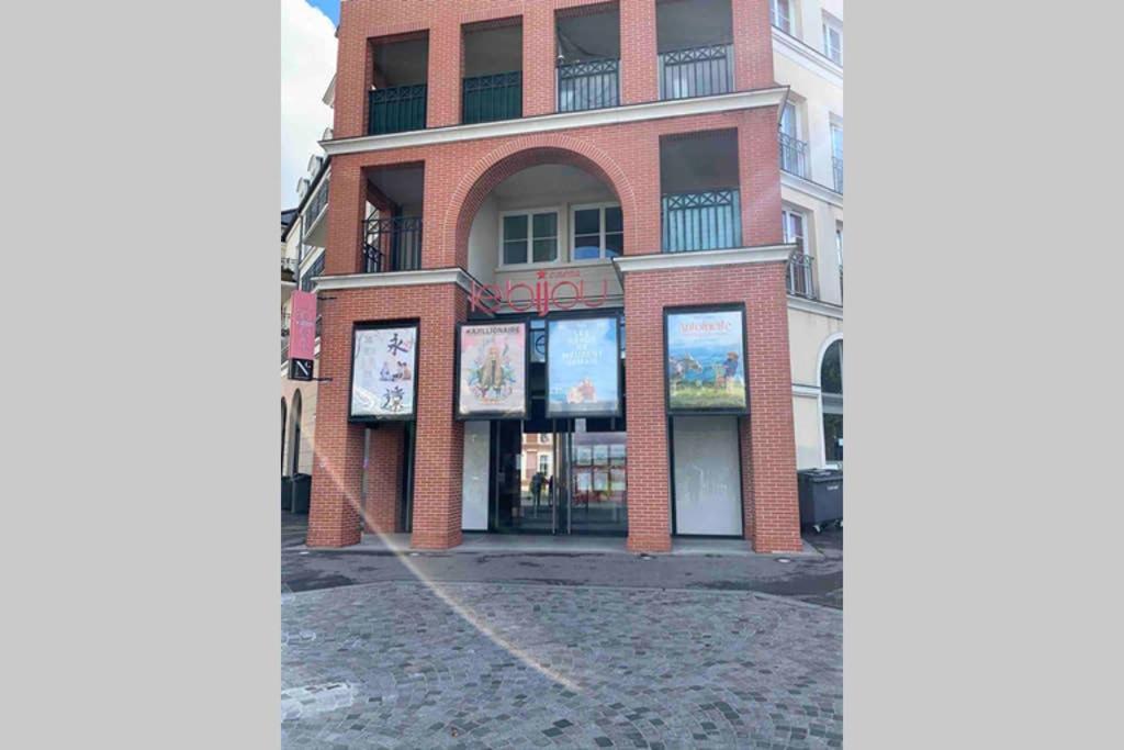 La Belle Etoile Apartamento Noisy-le-Grand Exterior foto